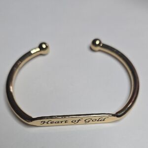 Avon Goldtone Heart Of Gold Cuff Bracelet